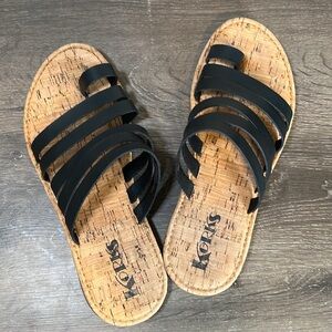 KORKS Clemmons Strappy black sandals Women’s size 8M $15